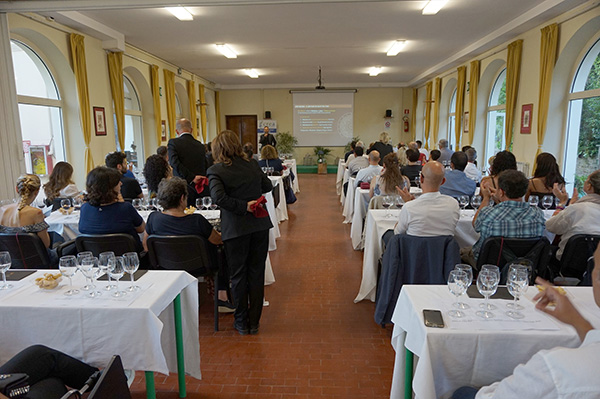 Edizione record per Tutti giù in cantina 2025: oltre 12.000 visitatori e 76 aziende protagoniste