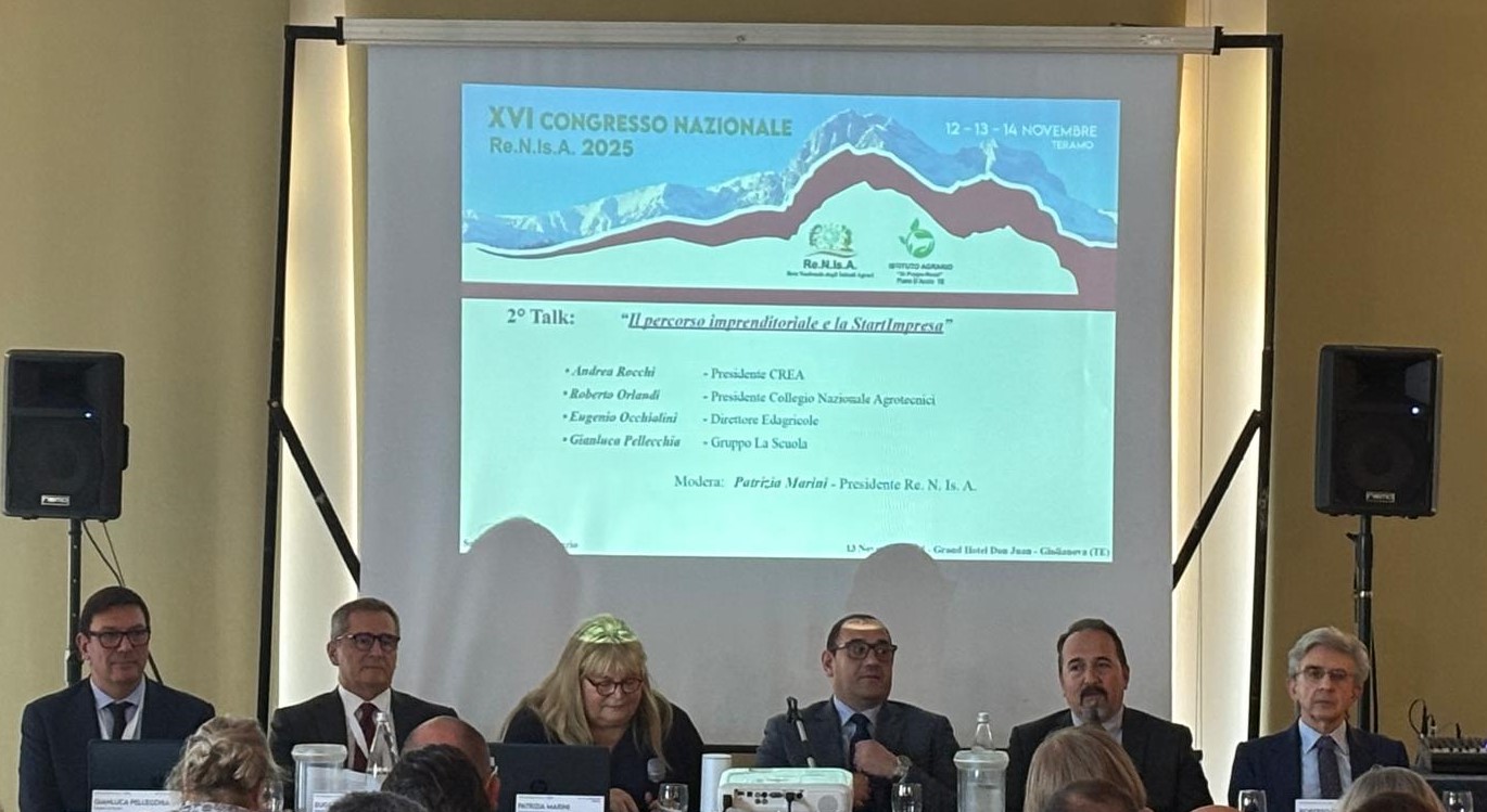 Il Presidente Andrea Rocchi al XIV Congresso Re.N.Is.A