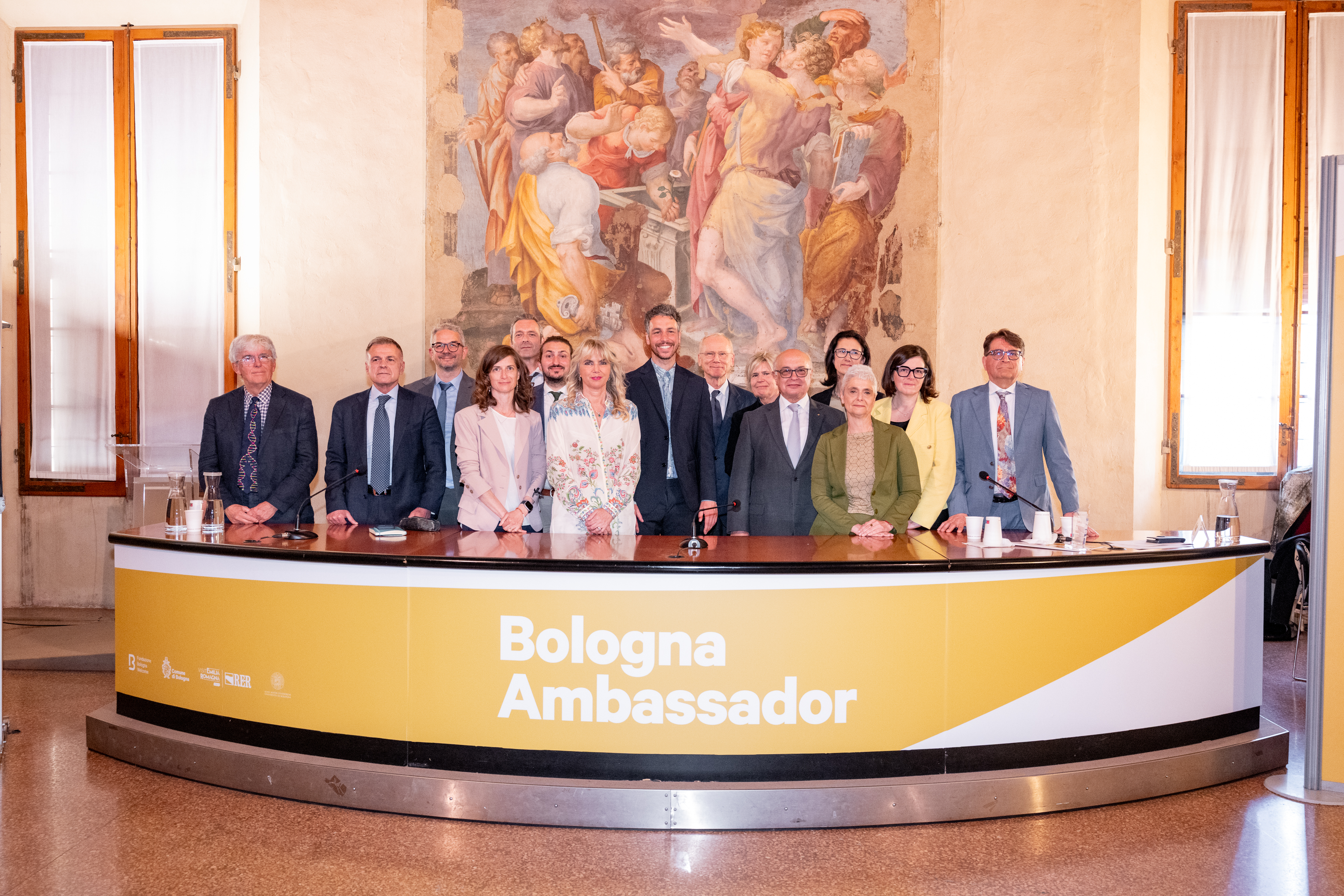 Bologna celebra EurBee 11: la scienza delle api torna in Italia