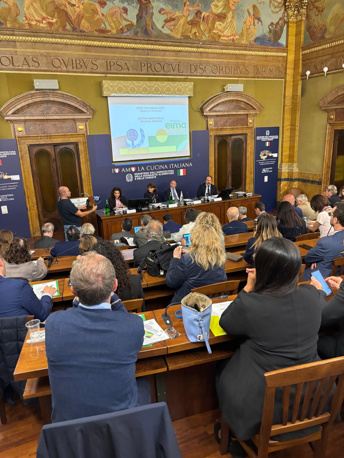 Eima International, presentata al Masaf la rassegna della meccanica agricola. Tecnologie e politiche per l’agricoltura al centro