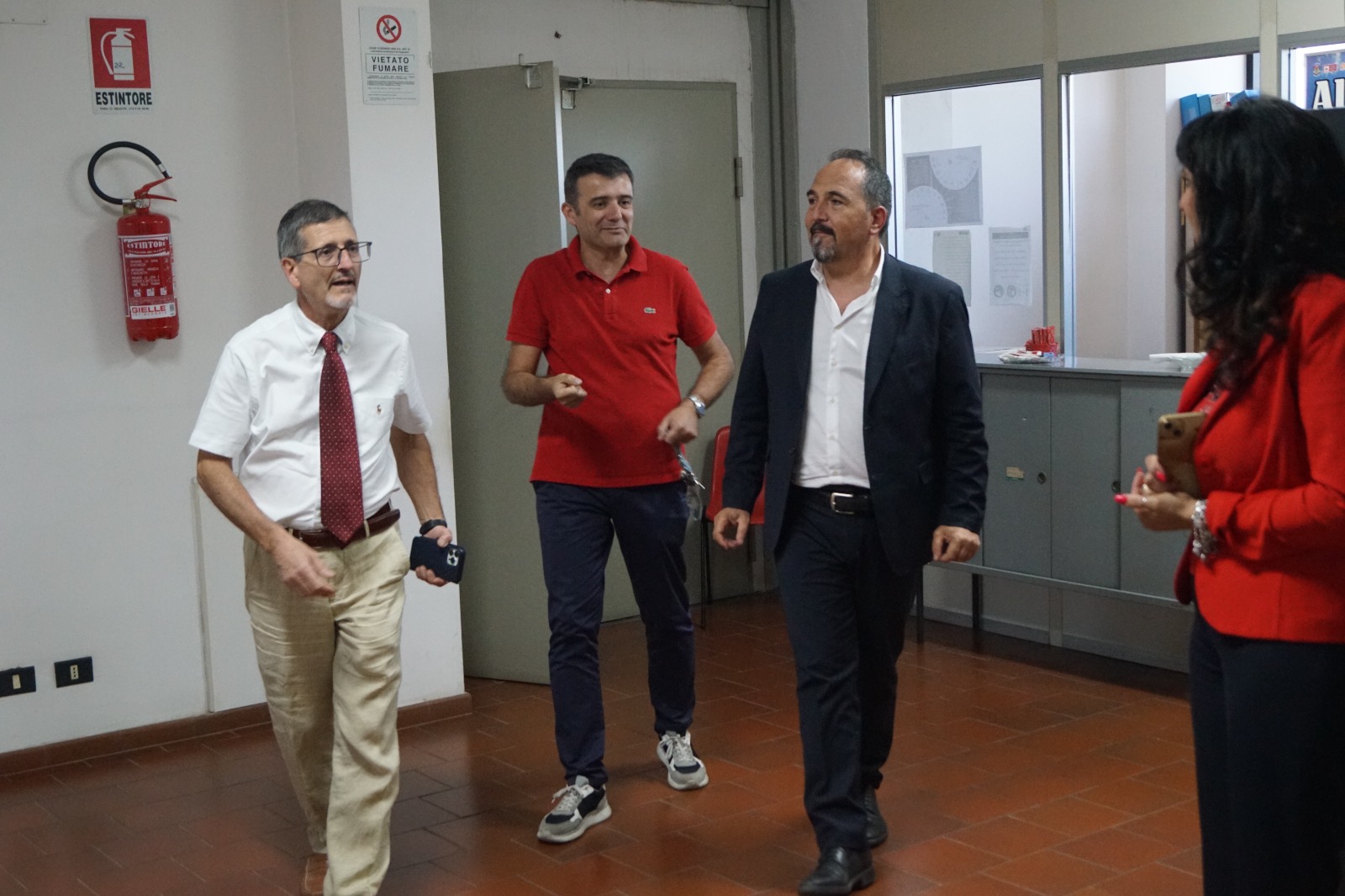 Il Presidente Andrea Rocchi in visita alla sede CREA di Rende Il Presidente Andrea Rocchi in visita alla sede CREA di Rende