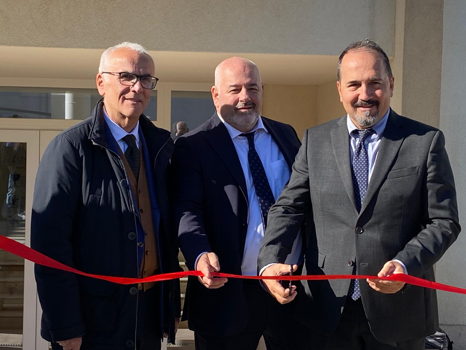 Vitivinicoltura: Inaugurata la nuova struttura CREA dedicata alla ricerca sperimentale in enologia a Turi. Un nuovo slancio per la ricerca di vite e vino al Sud